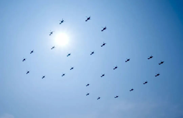 亮相閱兵2 亮相閱兵2